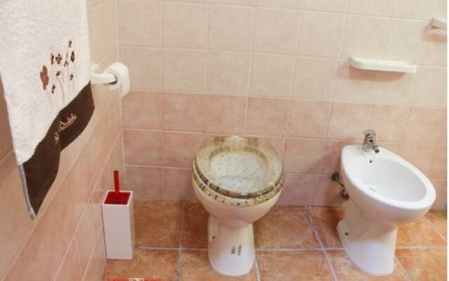 Exedra Holiday House