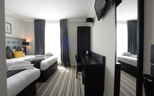 Airways Hotel London