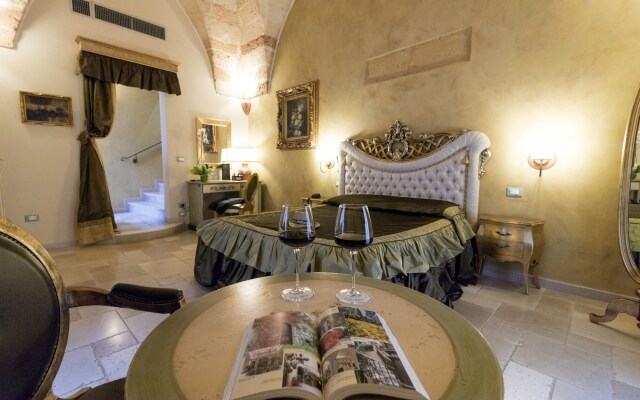 Kelina Charme Hotel by Cantine Due Palme