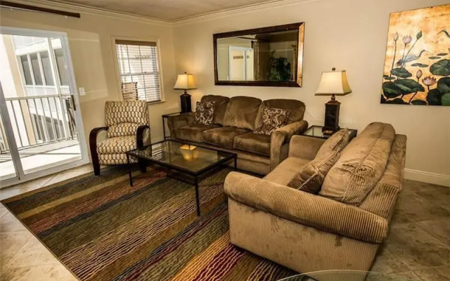 Holiday Surf and Racquet by Holiday Isles