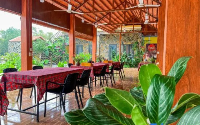 The Sam Home – Restaurant – Hoa Lu