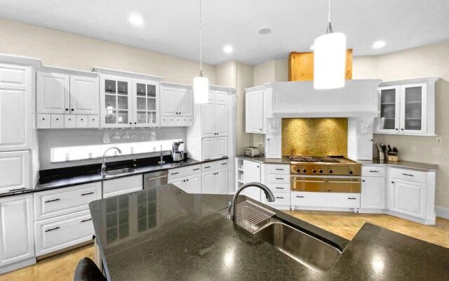 Lee's Retreat by Destin Getaways