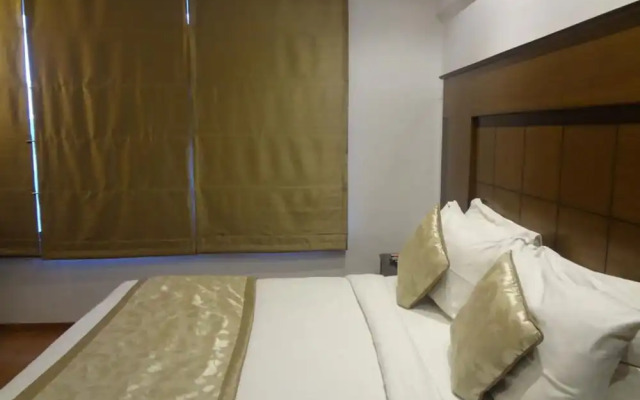 Hotel Midtown Pritam