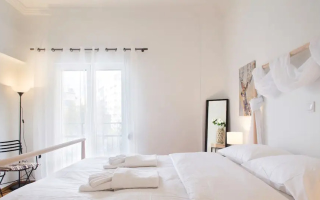 65m² homm Hype Koukaki Flat - A