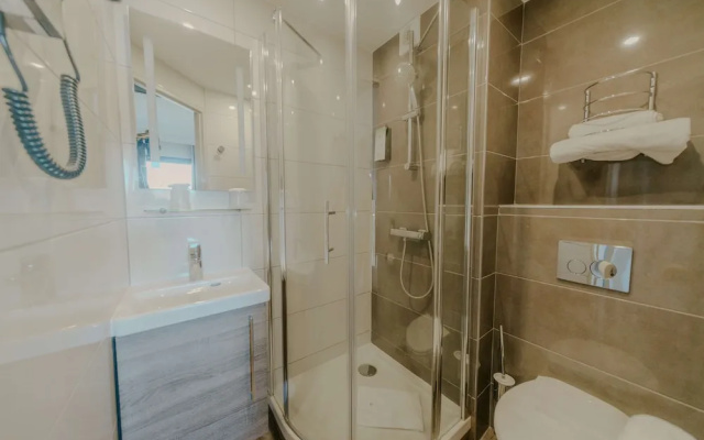 Kyriad Direct Orleans Nord - Cap Saran