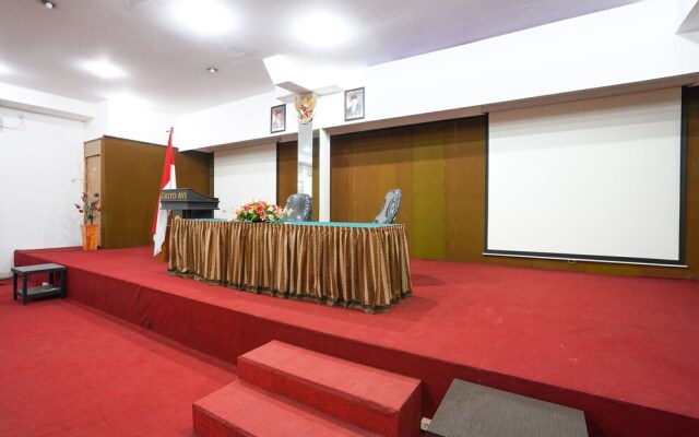 Avi Hotel Surabaya