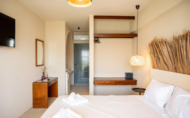 Atma Beach Rooms & Suites