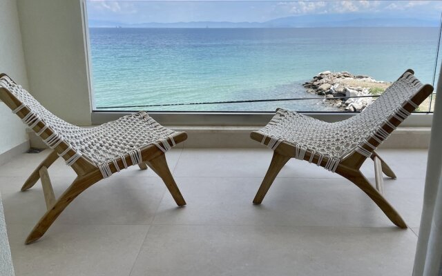 Byblos Aqua, The Amazing Sea Front Villa