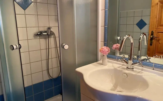 Vineyard cottage Berus