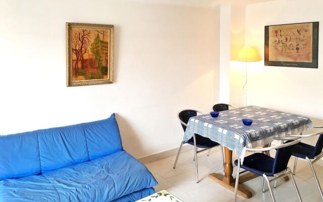 Apartment With one Bedroom in Marseillan, With Pool Access, Furnished