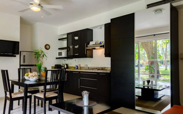 Apartments Infiniti Blu