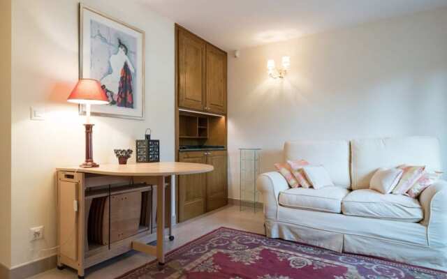 Sangata One Bedroom Luxury Apartment