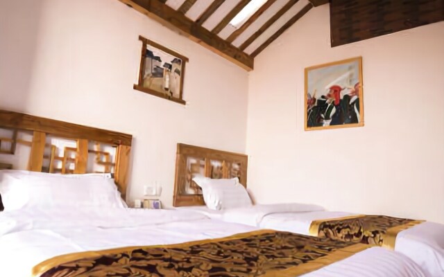 Zhangjiajie Tujia men Theme Inn