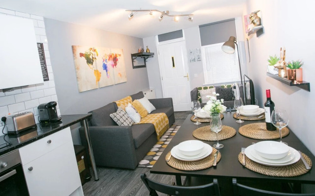 Malone Place Apartment