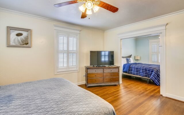 The Turquoise Turtle 4 Bedroom Home