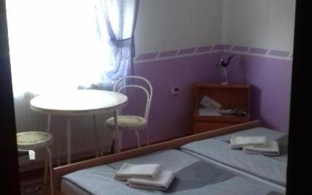 Gacka Rooms