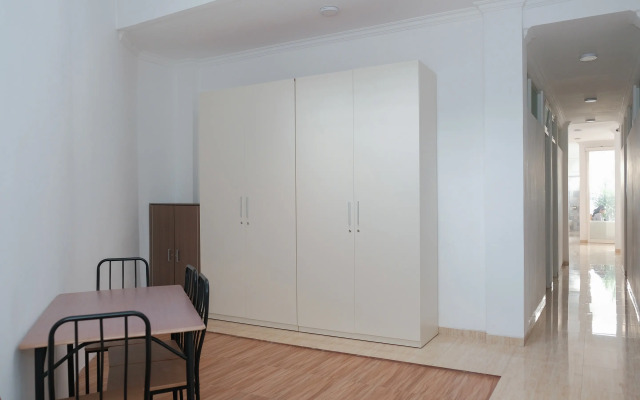 OYO 1454 111 Residence