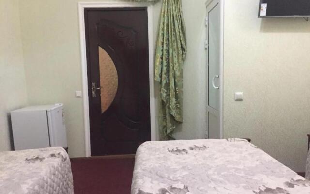 Tohir Ota Guest House