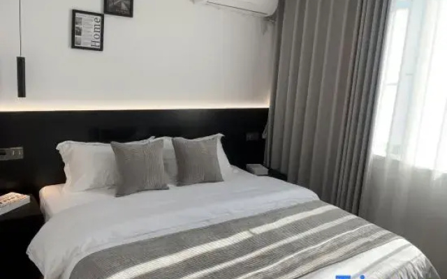 Xingyue Yunting Apartment