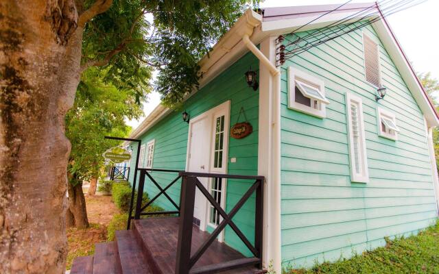 Varee Valley Resort and Restaurant