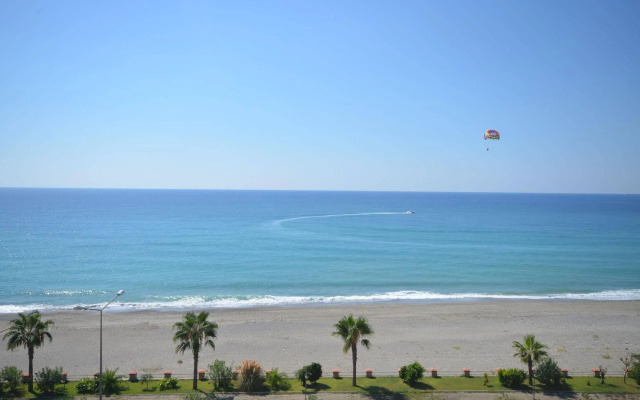 Moda Marine Apartments