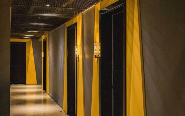 Changsha No. 66 E-sports Hotel (Changsha University of Technology)