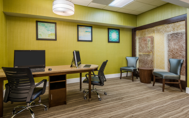 Homewood Suites by Hilton St. Louis Riverport - Airport West