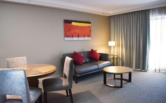 Stamford Plaza Sydney Airport Hotel & Conference Centre