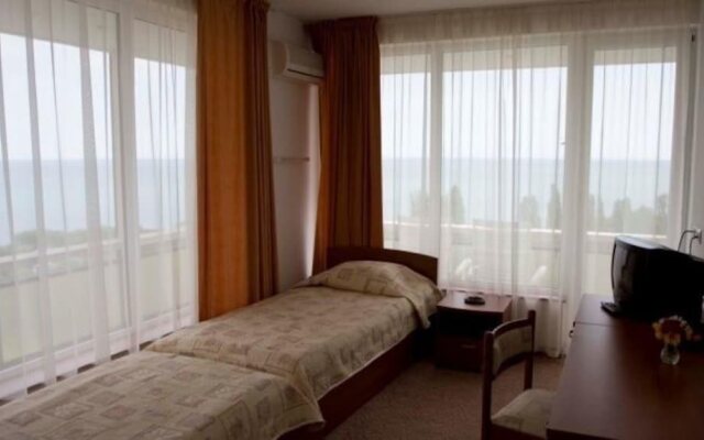 IHS Hotel