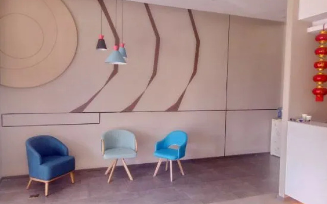 Pebble Hotel (Taiyuan Hengshan Road Taigang East Gate)