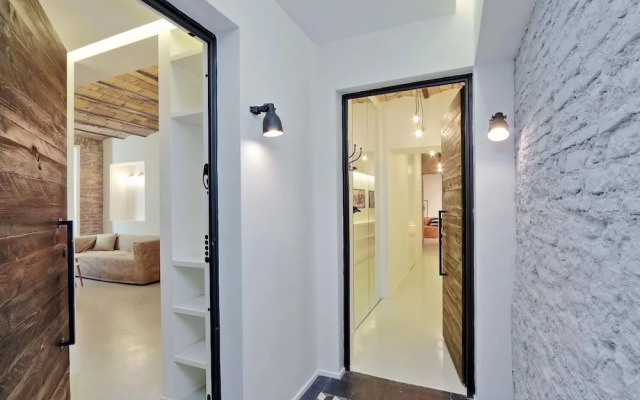 Design Flat for 4 near Colosseum