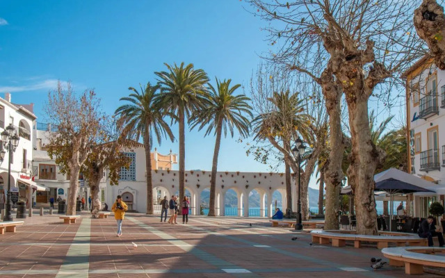 Las Fuentes, Nerja - R9912