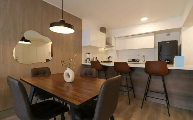 w Amazing 2BR With Balcony in Miraflores