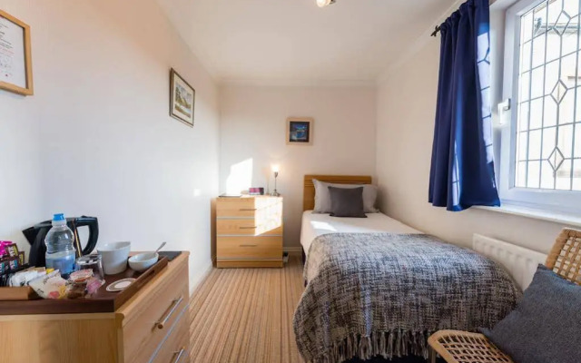 Blue Swallow Guesthouse