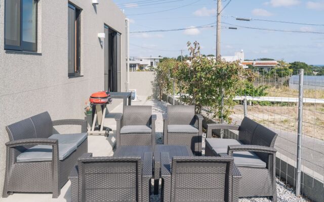 Private House u-zi house