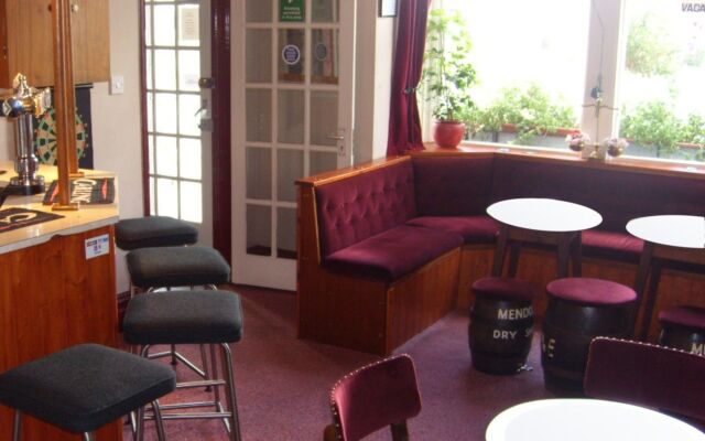 Ivydene Guest House