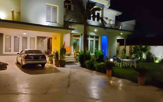 The Exclusive House
