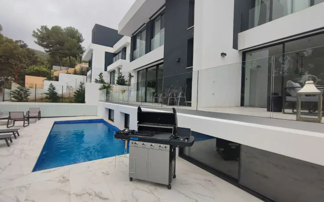Villas Pinares de San Antón, Saltwater pool, Sea, City, Mountain Views