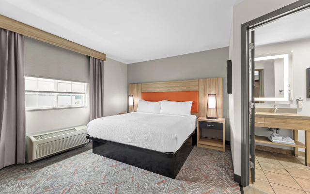 Candlewood Suites FLOWOOD, MS by IHG