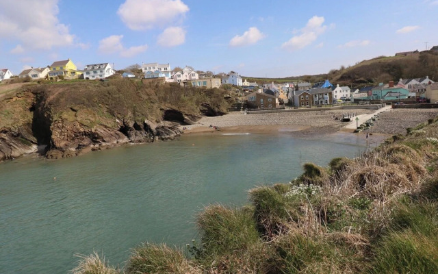 Kittiwake, Apartment 22