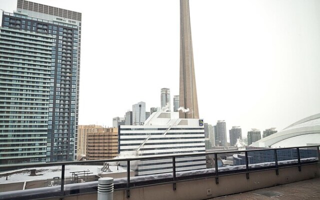 Pelicanstay at Blue Jays Way