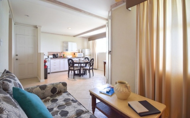 Beachfront Cosy And Romantic Condo - Nautilus 1 Bedroom Apts by Bluescape — фото 5