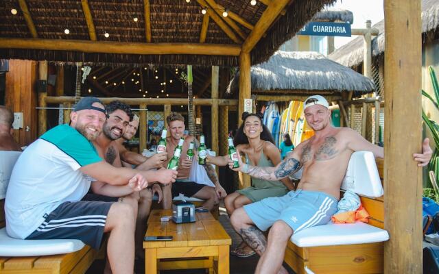 Longboard Paradise Surf Club