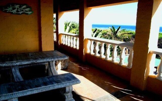 Afrovibe Adventure Lodge
