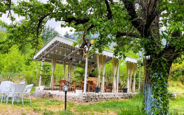 Leela Hut Cottage
