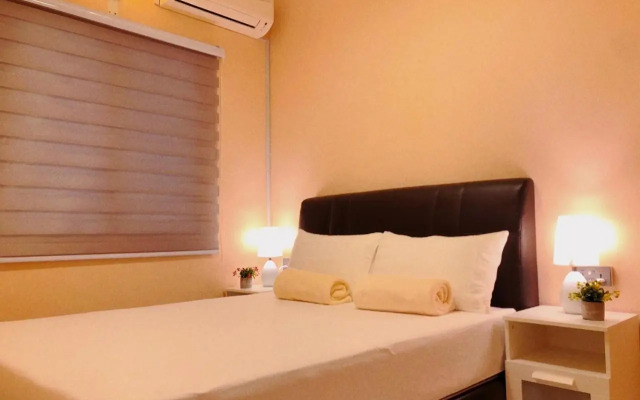 101 Sky Mirror Homestay