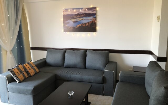 My Sweet Home Afamosa Dsavoy Condo