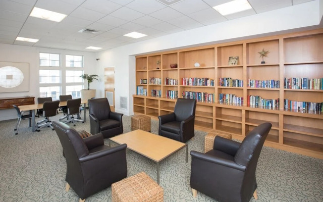 A208 Seaside Grandeur - 4 Br Condo