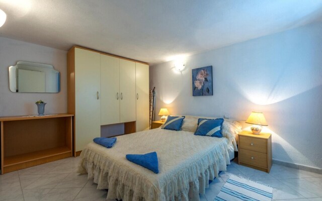 Amazing Home in Sucuraj With Wifi and 1 Bedrooms