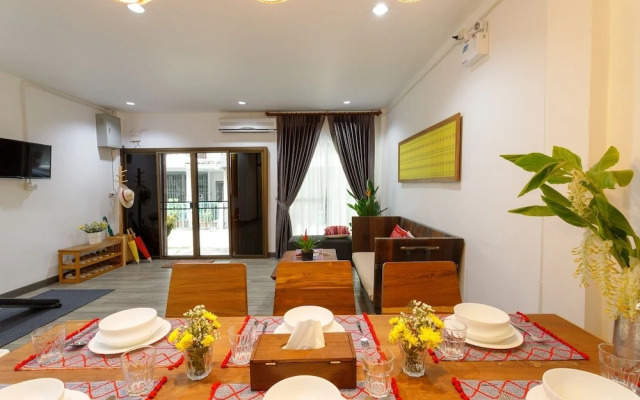Singharaj House